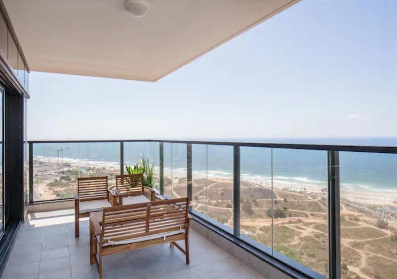 O&O Group- Magical 4Br Apt With Panoramic Sea View Bat Yam Eksteriør billede