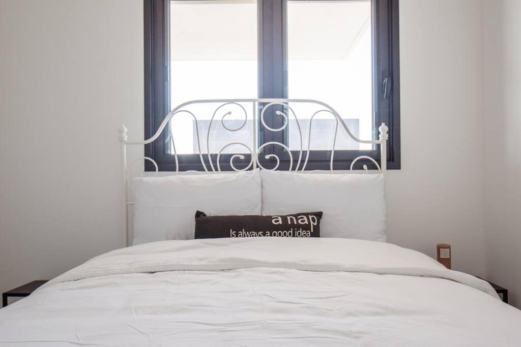 O&O Group- Magical 4Br Apt With Panoramic Sea View Bat Yam Eksteriør billede