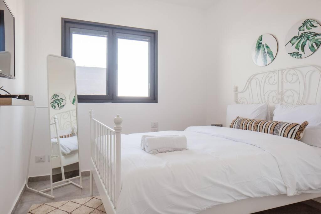 O&O Group- Magical 4Br Apt With Panoramic Sea View Bat Yam Eksteriør billede