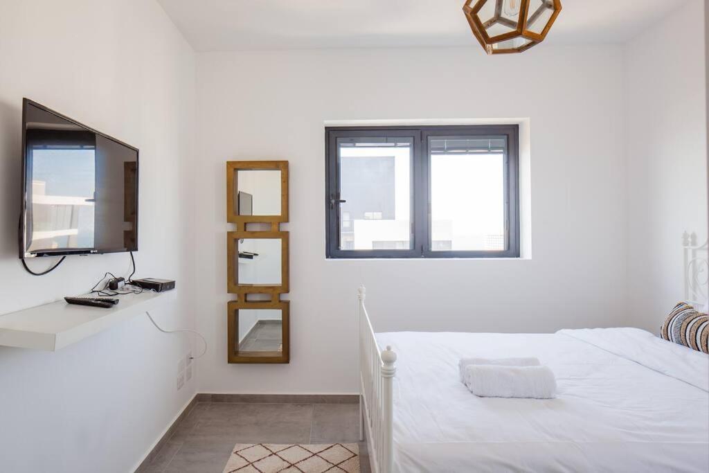 O&O Group- Magical 4Br Apt With Panoramic Sea View Bat Yam Eksteriør billede